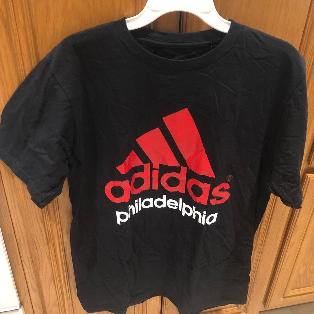 Adidas t-shirt